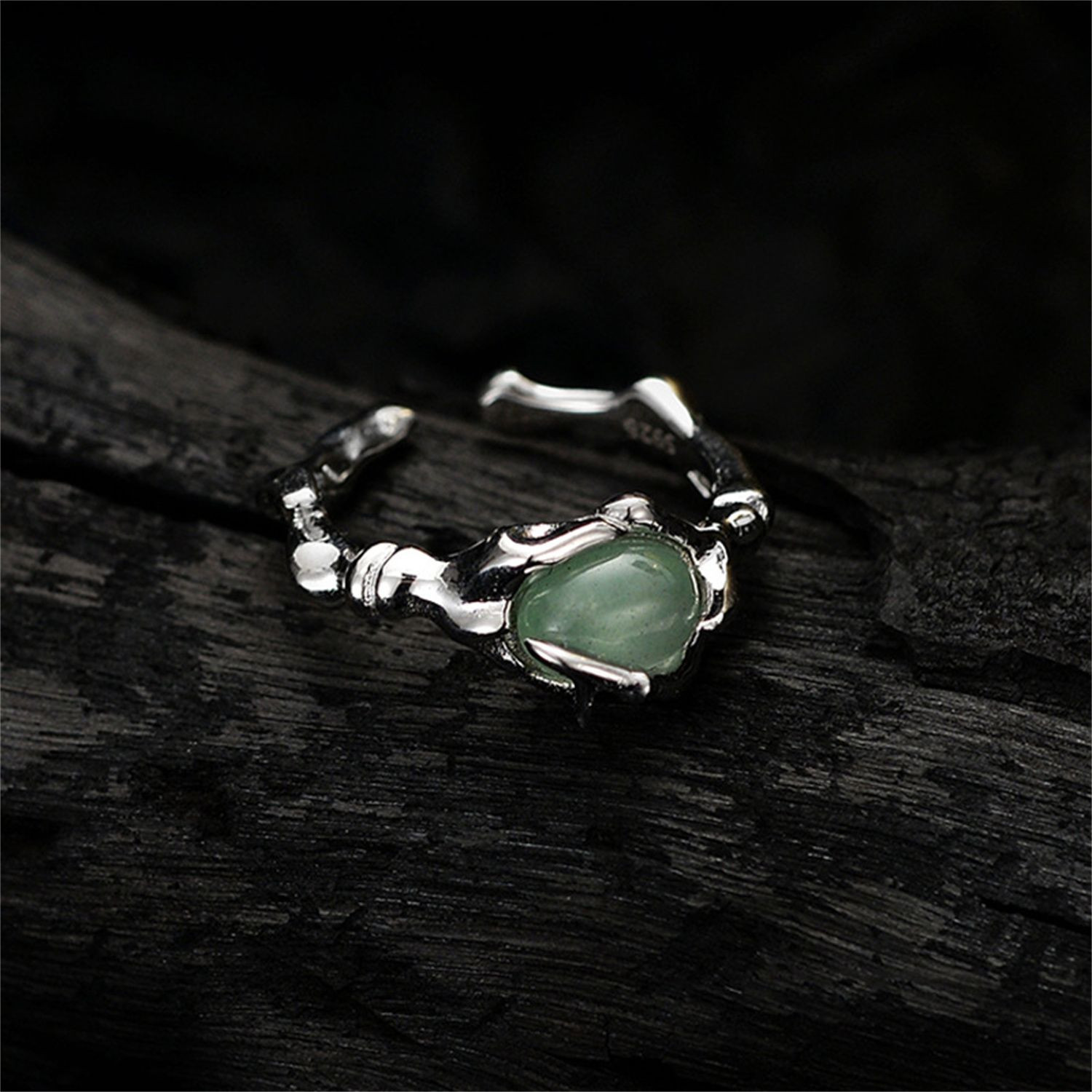 Hot selling personalized open rings fashionable jade ring